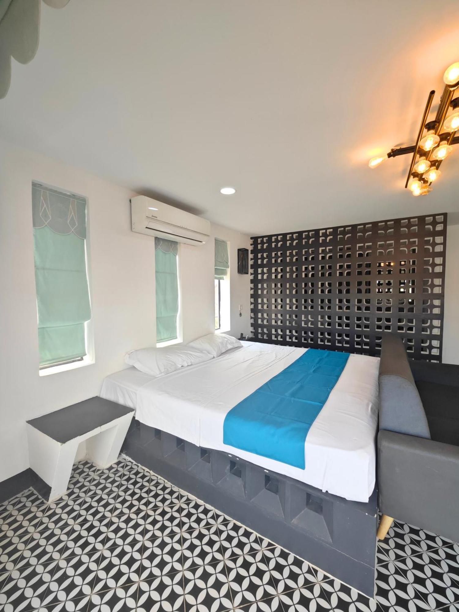 Angkor Sand Hotel Siem Reap Exterior photo